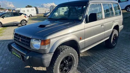 Usado 1998 Mitsubishi Pajero SUV | € 12.000
