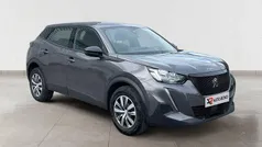Cinzento Usado 2023 Peugeot 2008 Active SUV | € 18.390 (Preço justo)