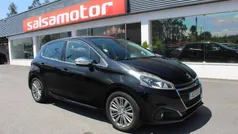 Preto Usado 2015 Peugeot 208 Citadino | € 10.500 (Preço justo)