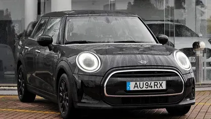 Preto Usado 2022 Mini Cooper Citadino | € 21.750 (Preço justo)