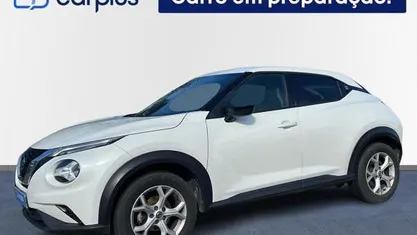 Usado Nissan Juke N-Connecta 114 HP (83 kW) 2022 Branco SUV