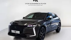 Cinza Usado 2024 DS Automobiles DS4 Performance Sedan | € 30.490 (Preço justo)