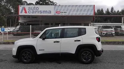 Branco Usado 2022 Jeep Renegade Sport SUV | € 19.900 (Preço justo)