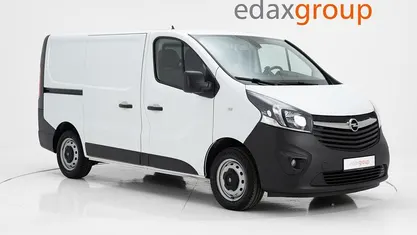 Usado Opel Vivaro 125 HP (91 kW) 2019 Branco Monovolume