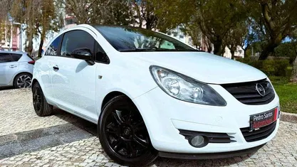 Usado Opel Corsa Edition 85 HP (62 kW) 2010 Branco Citadino