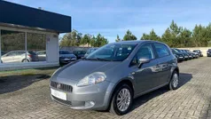 Cinzento Usado 2009 Fiat Grande Punto Citadino | € 4.990 (Preço justo)