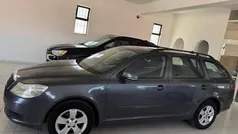 Cinzento Usado 2011 Skoda Octavia Citadino | € 8.250 (Bom preço)