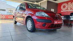 Vermelho Usado 2003 Citroën C3 Citadino | € 2.950 (Preço justo)