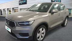 Cinzento Usado 2022 Volvo XC40 Momentum SUV | € 29.900 (Preço justo)