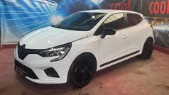 Usado 2022 Renault Clio V Business | € 18.750 (Preço justo)