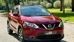 Vermelho Usado 2015 Nissan Qashqai Premium Edition SUV | € 14.999 (Preço justo)