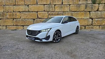 Usado 2022 Peugeot 308 Allure Carrinha | € 22.000 (Preço justo)