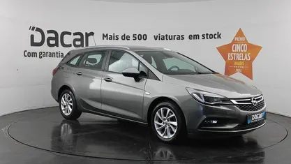 Cinzento Usado 2019 Opel Astra Edition Carrinha | € 11.899 (Preço justo)