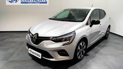 Usado Renault Clio V Evolution 100 HP (73 kW) 2023