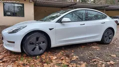Usado 2023 Tesla Model 3 Sedan | € 29.450 (Bom preço)