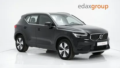 Preto Usado 2023 Volvo XC40 SUV | € 34.490 (Preço justo)