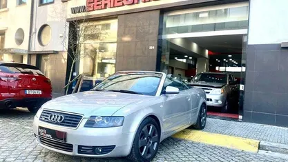 Cinzento Usado 2003 Audi A4 | € 6.950 (Preço justo)