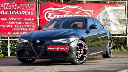 Usado Alfa Romeo Giulia Sprint 190 HP (139 kW) 2022 Azul Sedan