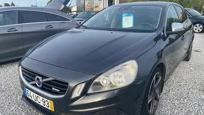Usado 2012 Volvo V60 R-Design Carrinha | € 13.250 (Preço justo)