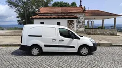 Usado 2017 Peugeot Partner Premium Monovolume | € 9.000 (Preço justo)