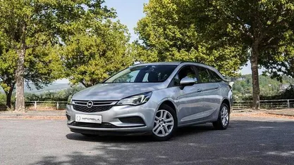 Cinza Usado 2016 Opel Astra Edition Carrinha | € 10.500 (Preço justo)