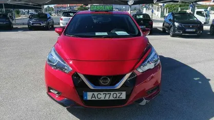 Usado Nissan Micra Acenta 100 HP (73 kW) 2020 Vermelho Citadino