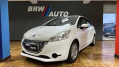 Branco Usado 2013 Peugeot 208 Active Citadino | € 8.990 (Preço justo)