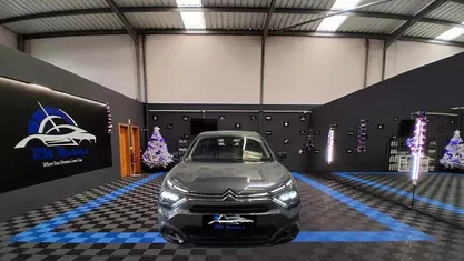 Usado Citroën C4 Feel 110 HP (80 kW) 2022 Cinza Coupé