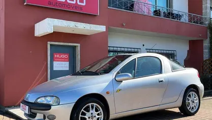 Usado Opel Tigra Sport 90 HP (66 kW) 2000 Coupé