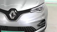 Cinza Usado 2021 Renault Zoe Intens Citadino | € 17.900 (Preço justo)