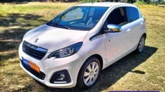 Branco Usado 2017 Peugeot 108 Style Citadino | € 9.950 (Preço justo)