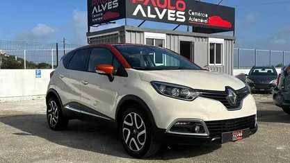 Usado Renault Captur 90 HP (66 kW) 2016 SUV