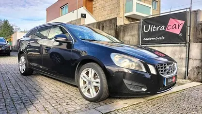 Preto Usado 2011 Volvo V60 Carrinha | € 8.999 (Preço justo)