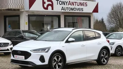 Branco Usado 2022 Ford Focus Active | € 17.750 (Preço justo)