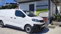 Branco Usado 2020 Opel Vivaro Van | € 18.450 (Preço justo)