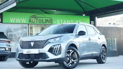 Usado Peugeot e-2008 Allure 114 kW (156 HP) 2025 SUV