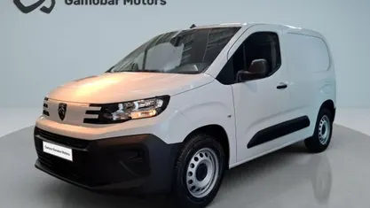 Usado Peugeot E-Partner 100 kW (136 HP) 2025 Monovolume