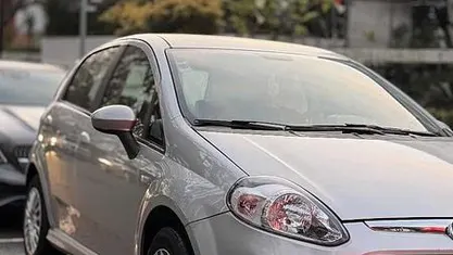 Cinzento Usado 2011 Fiat Punto Citadino | € 5.500 (Bom preço)