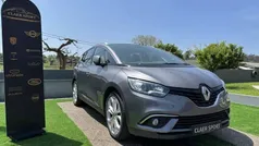 Cinzento Usado 2018 Renault Grand Scénic IV Dynamique Monovolume | € 16.490 (Preço justo)