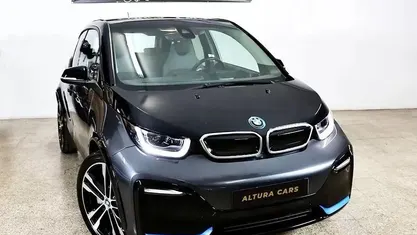 Usado 2022 BMW i3 Citadino | € 25.900 (Preço justo)