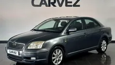 Cinza Usado 2004 Toyota Avensis | € 6.900