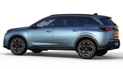 Usado 2025 Peugeot 5008 | € 33.990 (Preço justo)