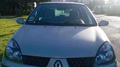 Cinzento Usado 2002 Renault Clio II Citadino | € 1.300 (Super Preço)
