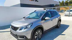 Cinzento Usado 2019 Peugeot 2008 SUV | € 14.850 (Bom preço)