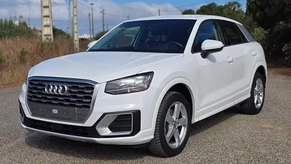Branco Usado 2018 Audi Q2 Sport SUV | € 20.490 (Preço justo)