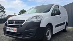 Branco Usado 2017 Peugeot Partner Monovolume | € 8.450 (Bom preço)