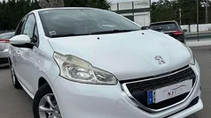 Usado 2015 Peugeot 208 Citadino | € 7.900 (Preço justo)