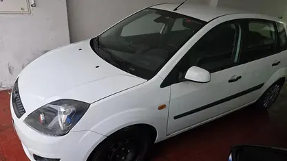 Usado Ford Fiesta Trend 68 HP (50 kW) 2006 Citadino