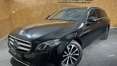 Branco Usado 2017 Mercedes E220 Sedan | € 20.900 (Preço justo)