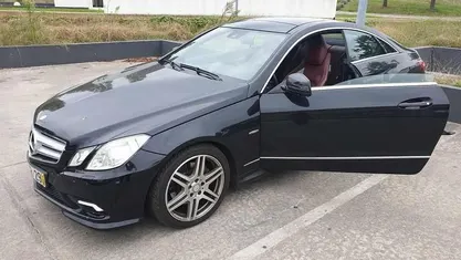 Usado 2011 Mercedes E250 Coupé | € 12.000 (Super Preço)